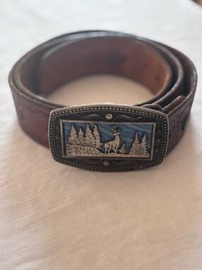 Vintage CII New York Blue Holographic Deer in Woods Hunting Brass Buckle Leather